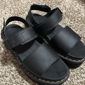 Dr Martens Voss Quad Sandals